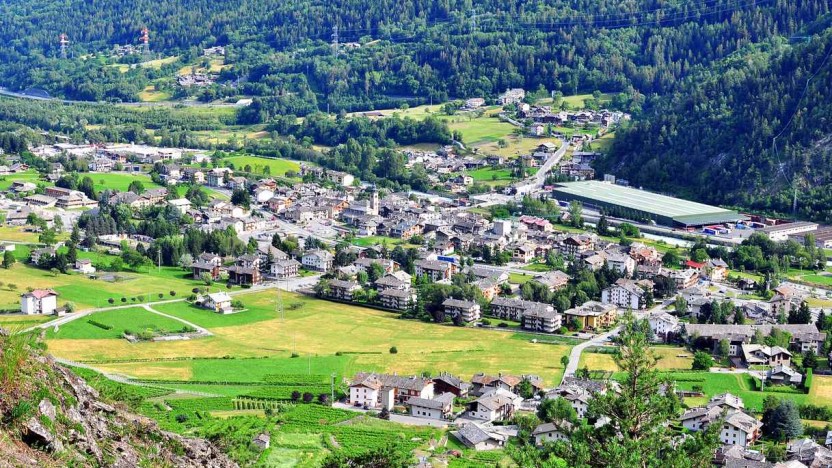 Il borgo italiano in cui si produce “il vino più alto d’Europa”