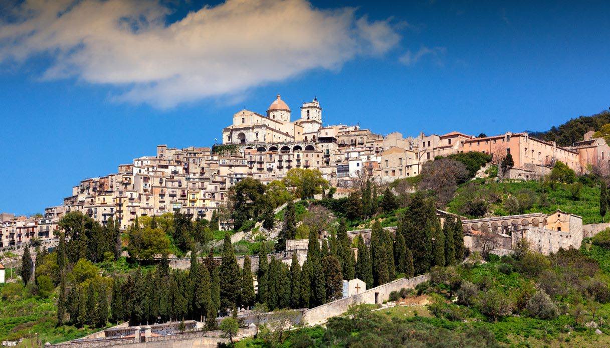 Petralia Soprana, il borgo siciliano che ti paga per trasferirti