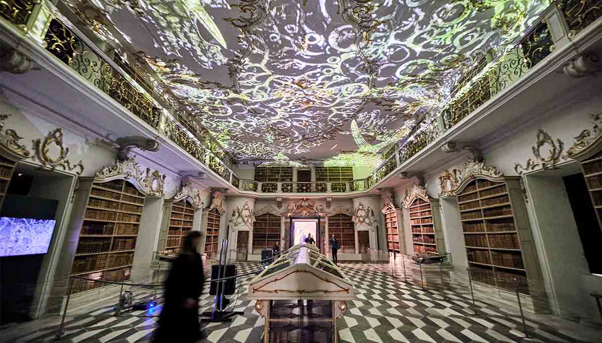 Bressanone-Water-light-festiva-Tetakulum-by-Groll-Berndt-Seltman