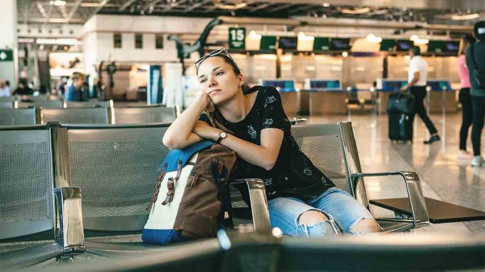 È quasi estate, ma il caos passaporti non è stato risolto