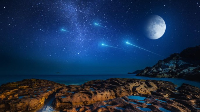 Pioggia di stelle e danze tra pianeti: così il cielo celebra l’estate