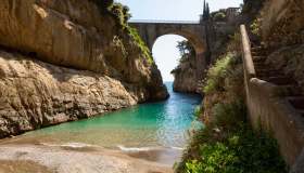 Dove andare al mare in Campania: 10 mete