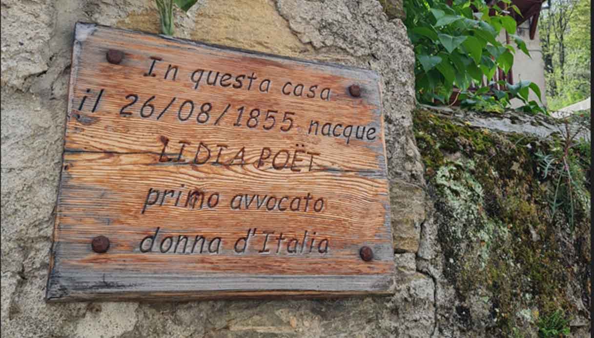 targa-casa-lidia-poet-perrero