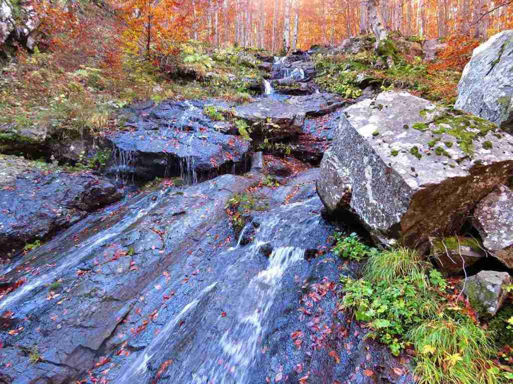 Sentiero delle Cascate di Sant'Annapelago