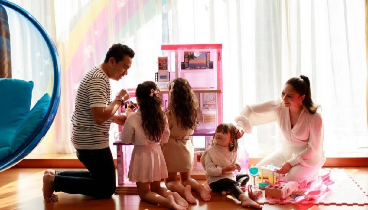 Barbie Ultimate Staycation