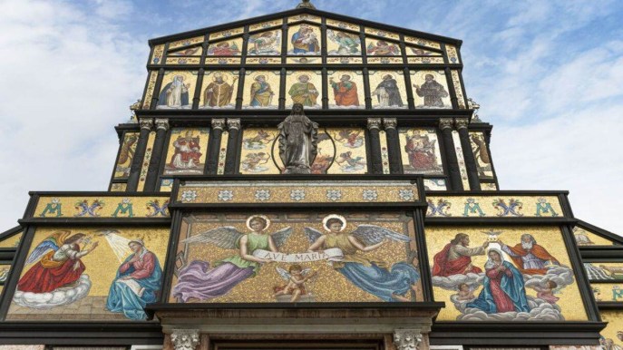 Pizzighettone, il borgo con la chiesa più colorata d’Italia