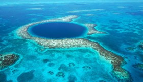 I 10 buchi più incredibili della Terra: dai crateri ai pozzi sacri