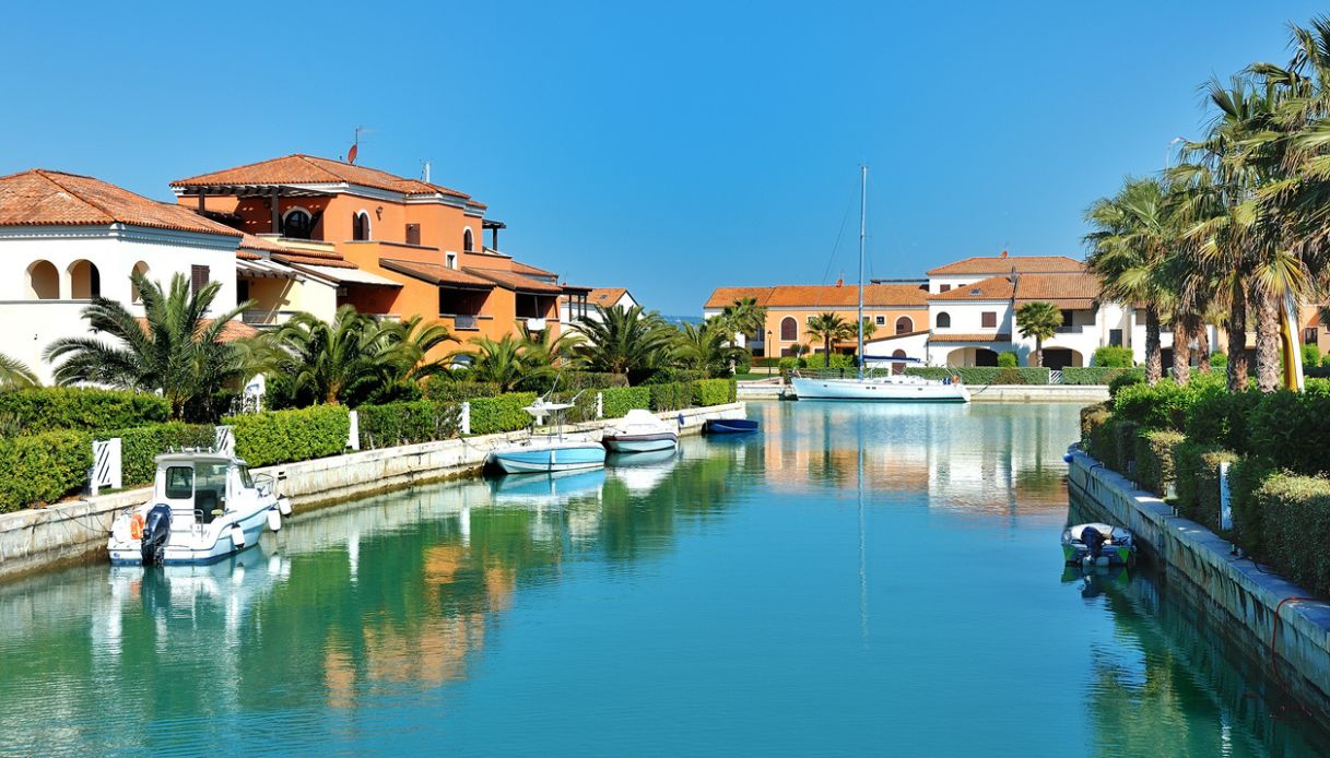 Veduta del villaggio nautico a Marina di Pisticci