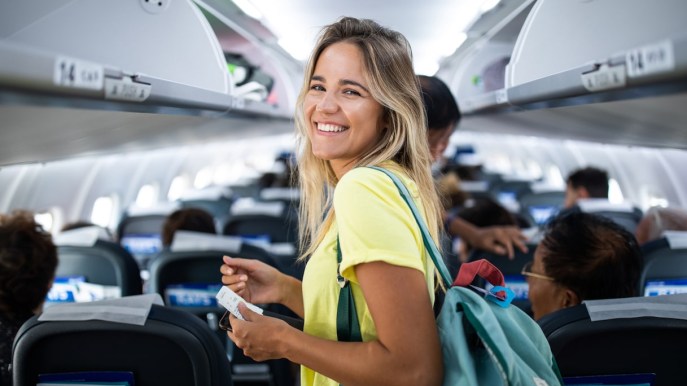 La compagnia aerea che permette alle donne di scegliere dove sedersi