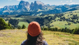 In cammino nei Parchi, 70 escursioni sui sentieri delle aree protette d’Italia organizzate dal CAI