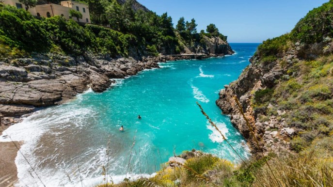 Il mare della Campania è balneabile al 98%: le zone top