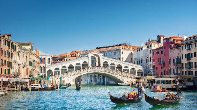 Il costo del ticket d’ingresso a Venezia potrebbe raddoppiare: da 5 a 10 euro