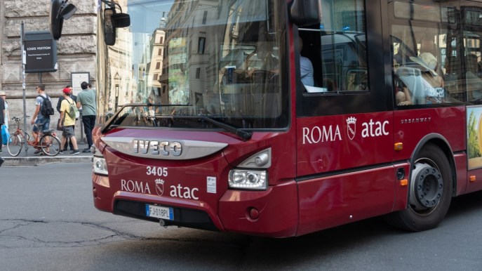 A Roma nasce il bus a chiamata, ed è gratis
