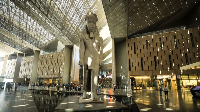 Il Cairo, apre il più grande museo egizio al mondo