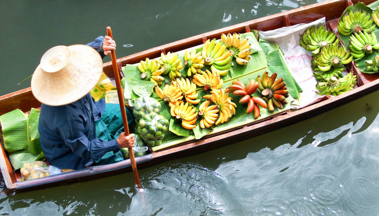 I tradizionali Floating Market in Thailandia