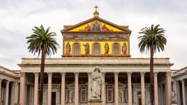 L’apertura della Porta Santa di San Paolo fuori le Mura