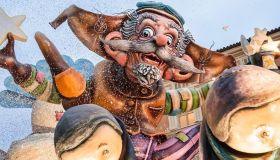 Carnevale di Mondovì, tutti gli eventi tra maschere e viaggi in mongolfiera