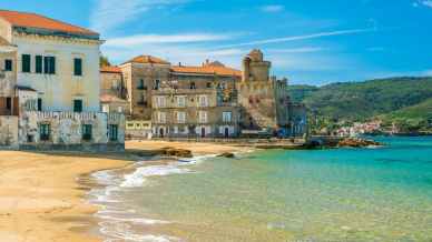 La Costiera Amalfitana è troppo caotica? Godetevi questa perla, il Cilento