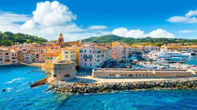Uno scorcio da cartolina in Costa Azzurra: il porto di Saint-Tropez
