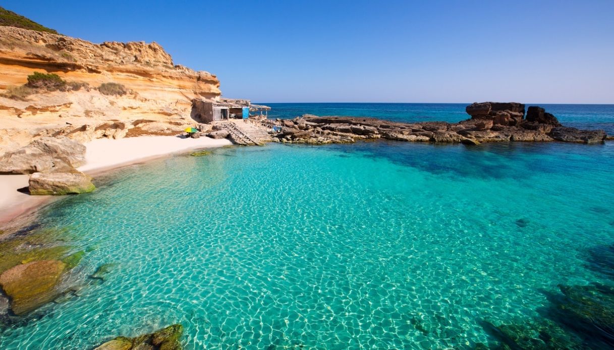 Come raggiungere Calo des Mort a Formentera
