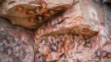 Cueva de las Manos, il magico enigma delle impronte preistoriche, una storia millenaria
