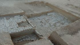 La città di Kom el-Nugus riemerge dalle sabbie del tempo e riscrive la mappa dell’antico Egitto