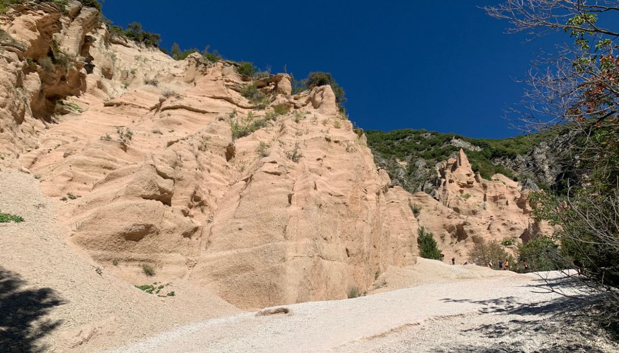 Lame Rosse come la Cappadocia