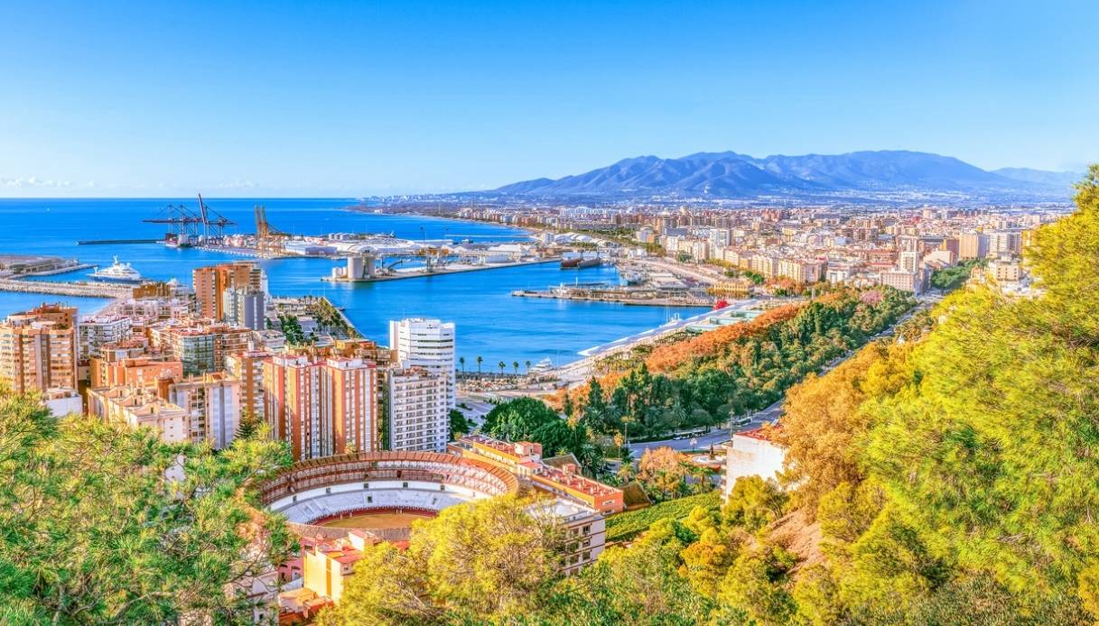 Andalusia on the road da malaga low cost