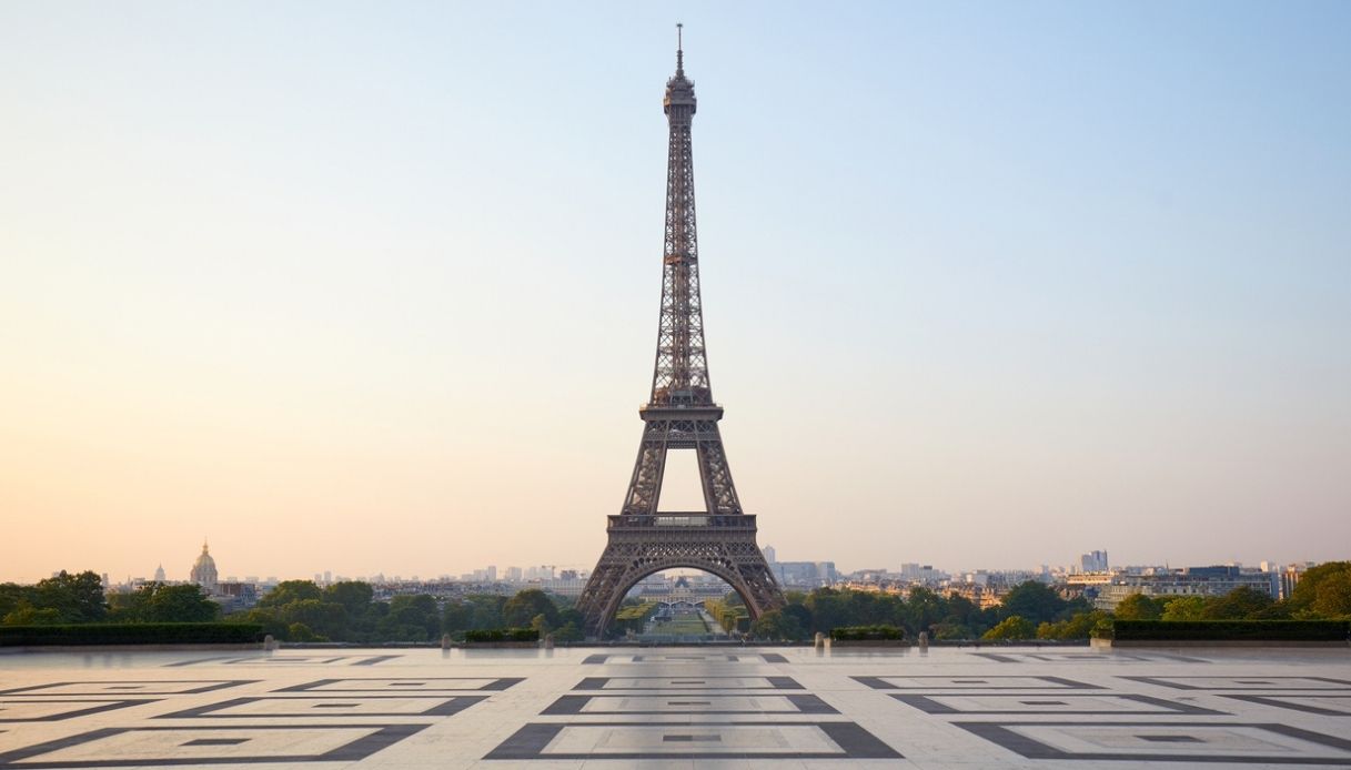Scopri qual è il momento migliore per visitare la Torre Eiffel