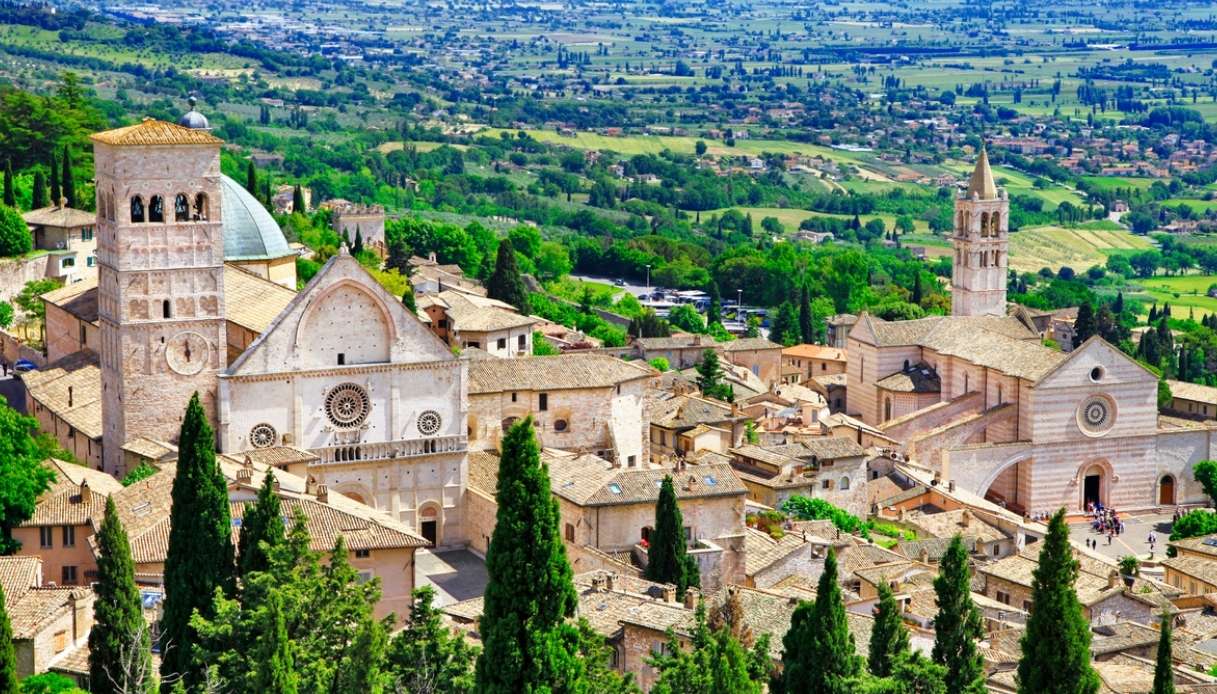 Visitare il centro storico di Assisi