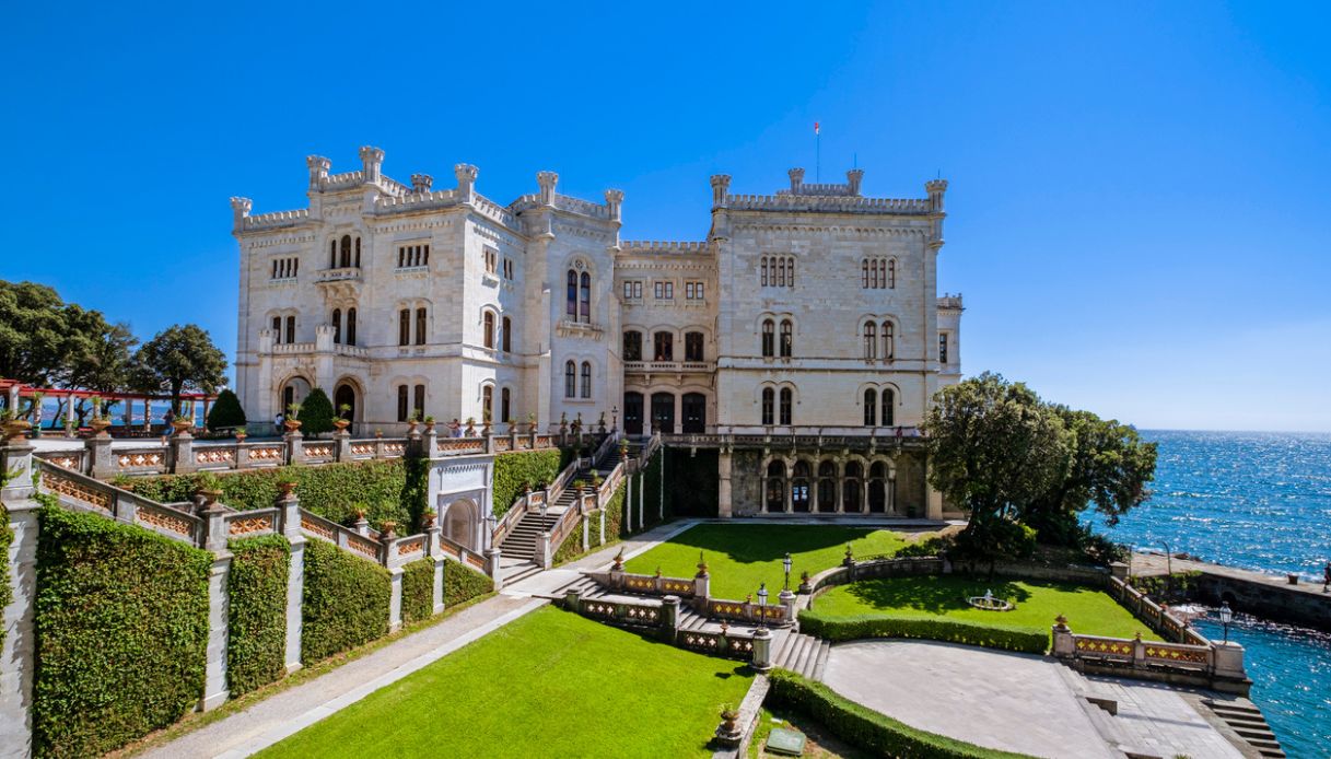 Il meraviglioso Castello di Miramare a Trieste