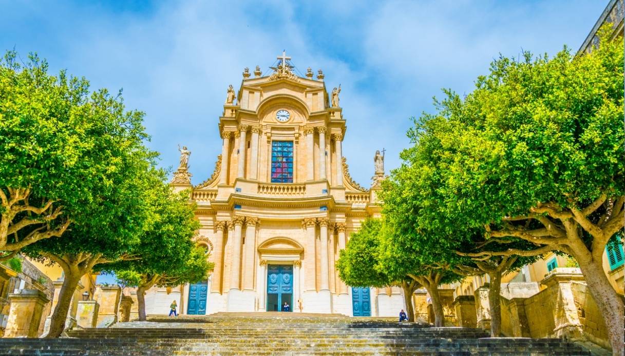 Chiesa di San Giovanni Evangelista nel centro di Modica Alta