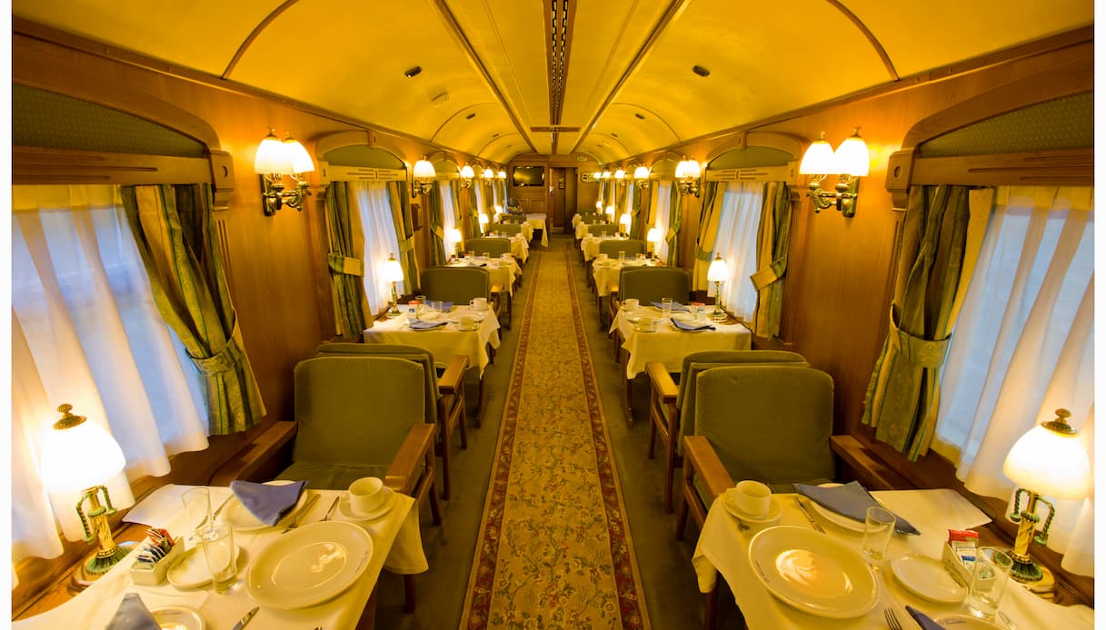 Costa Verde Express, interno ristorante