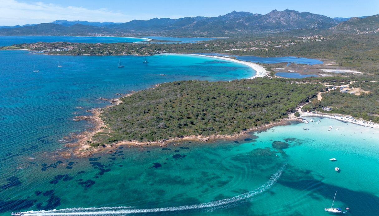 dove è situata la spiaggia di Lu Impostu