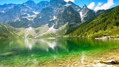 Morskie Oko, il lago misterioso il cui nome significa Occhio del Mare