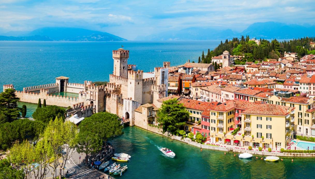 sirmione la perla del lago di garda