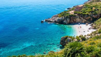 Riserva naturale dello Zingaro, le spiagge da sogno della Sicilia raggiungibili solo a piedi