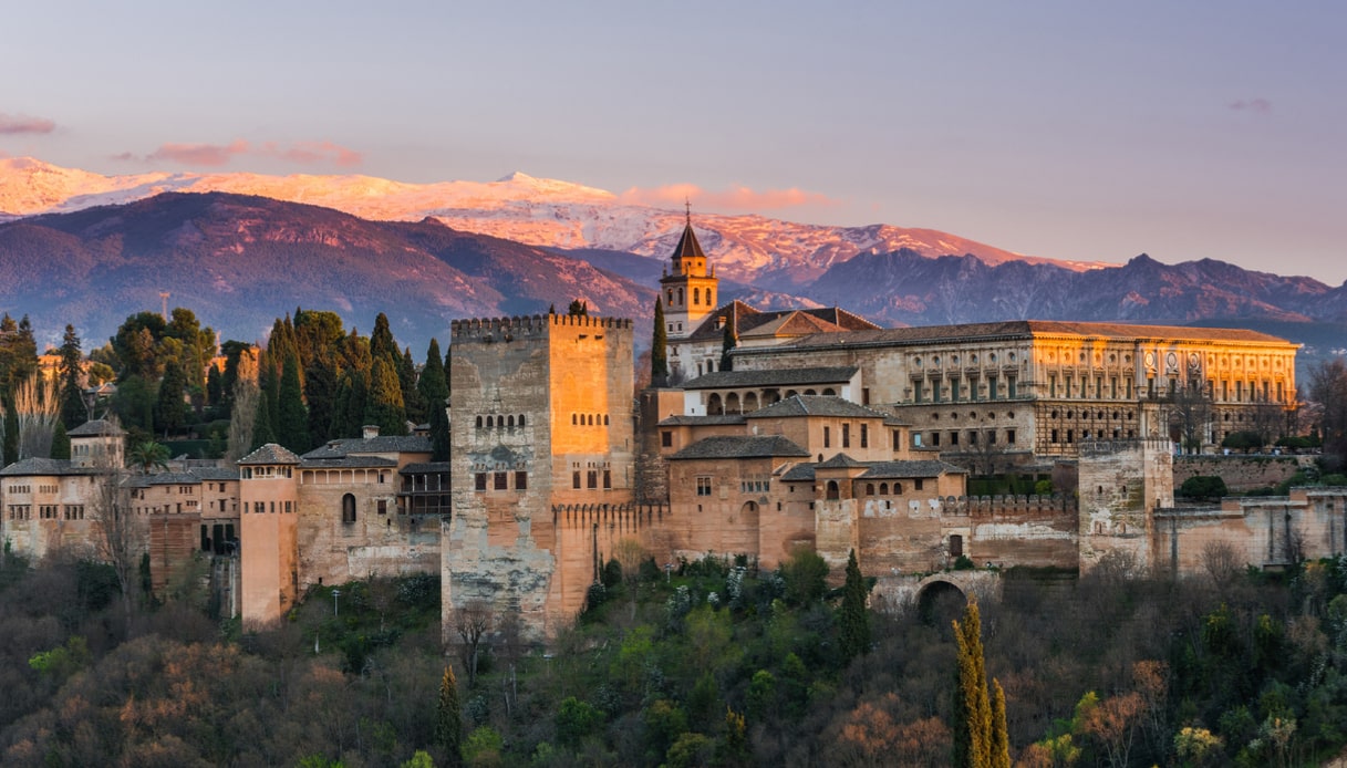 Granada on the road sud Spagna