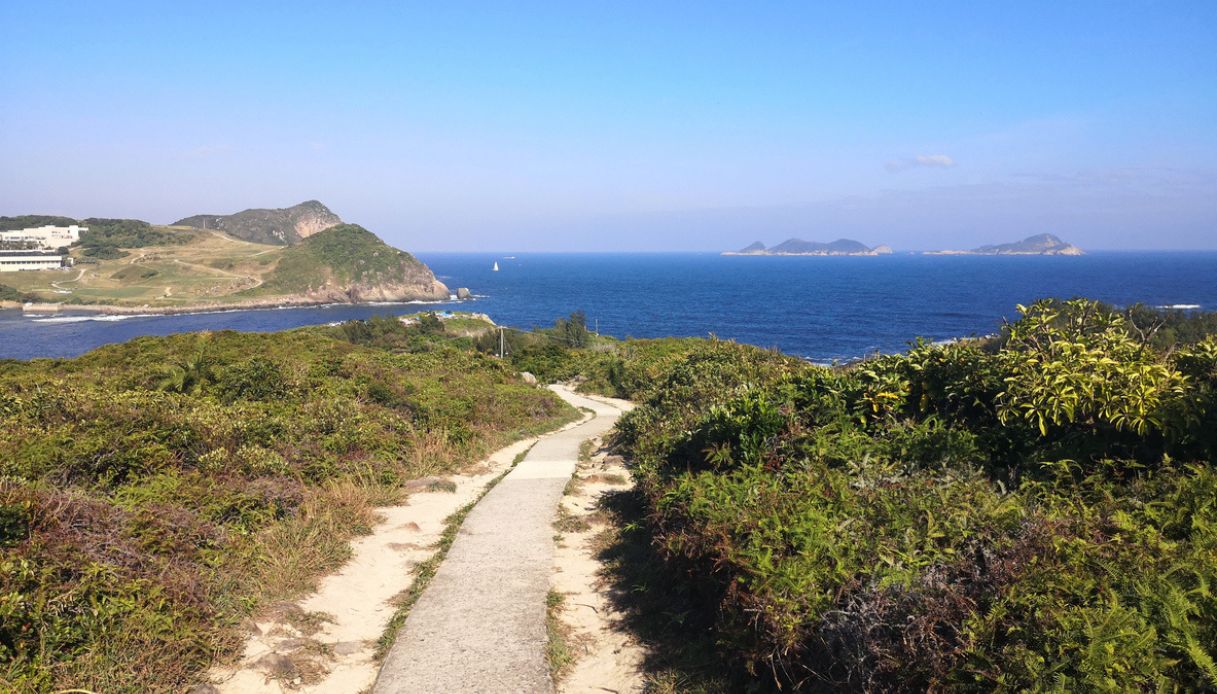 Sentiero nell'isola di Tung Lung Chau