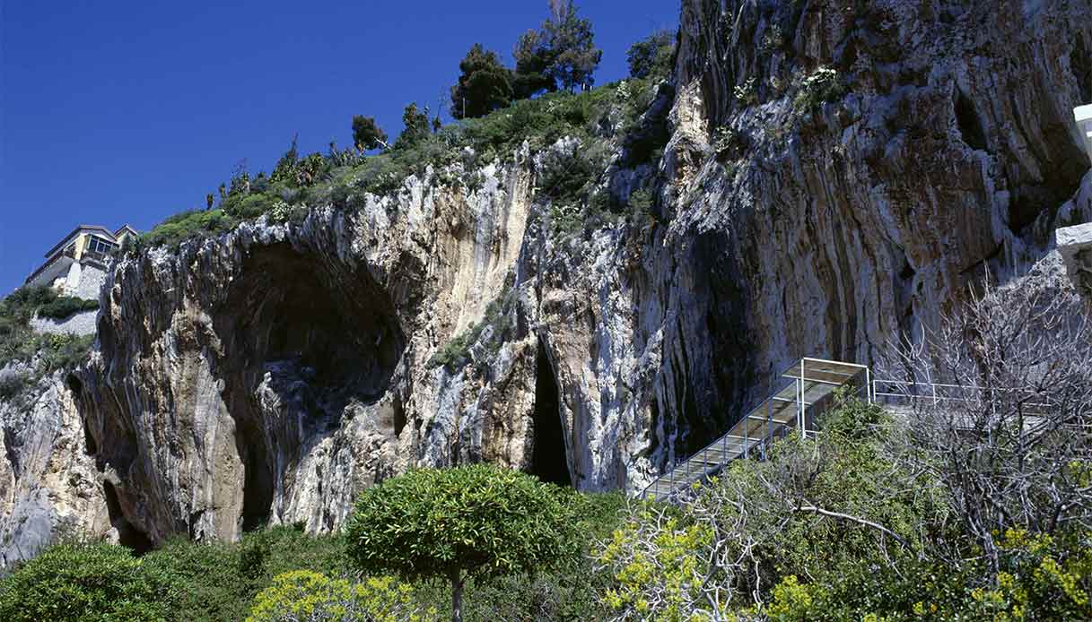 balzi-rossi-grotte