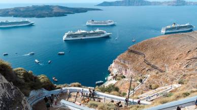 Da luglio scatta una nuova tassa in Grecia: così si combatte l’overtourism