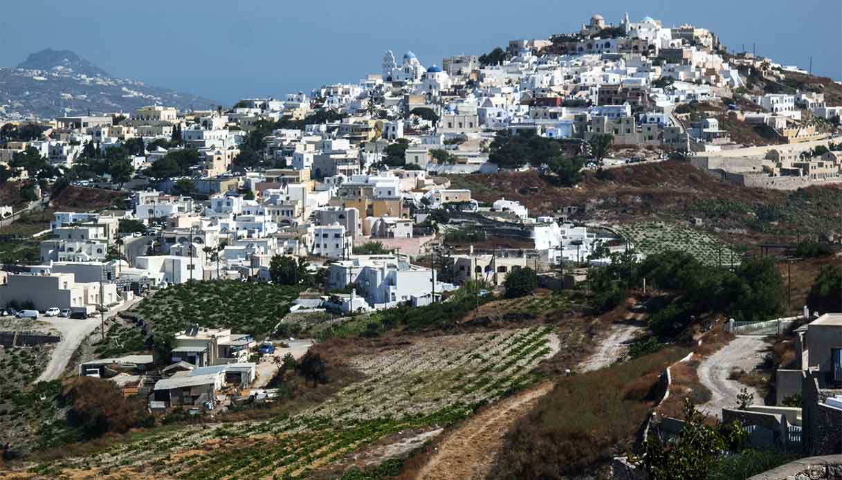 Megalochori-Santorini